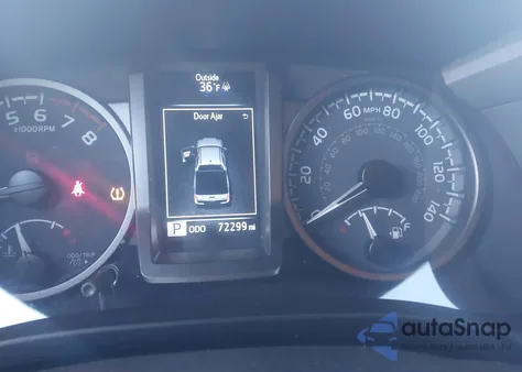 2021 Toyota Tacoma Trd Off-Road z USA, uszkodzony, nr VIN 3TMCZ5AN3MM414595